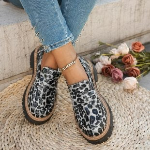 Damskie Mokasyny Lakierowane na Grubej Podeszwie - Eleganckie Loafersy w Modne Wzory