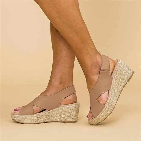 Letnie Espadryle Damskie na Koturnie – Stylowe Sandały z Plecioną Podeszwą