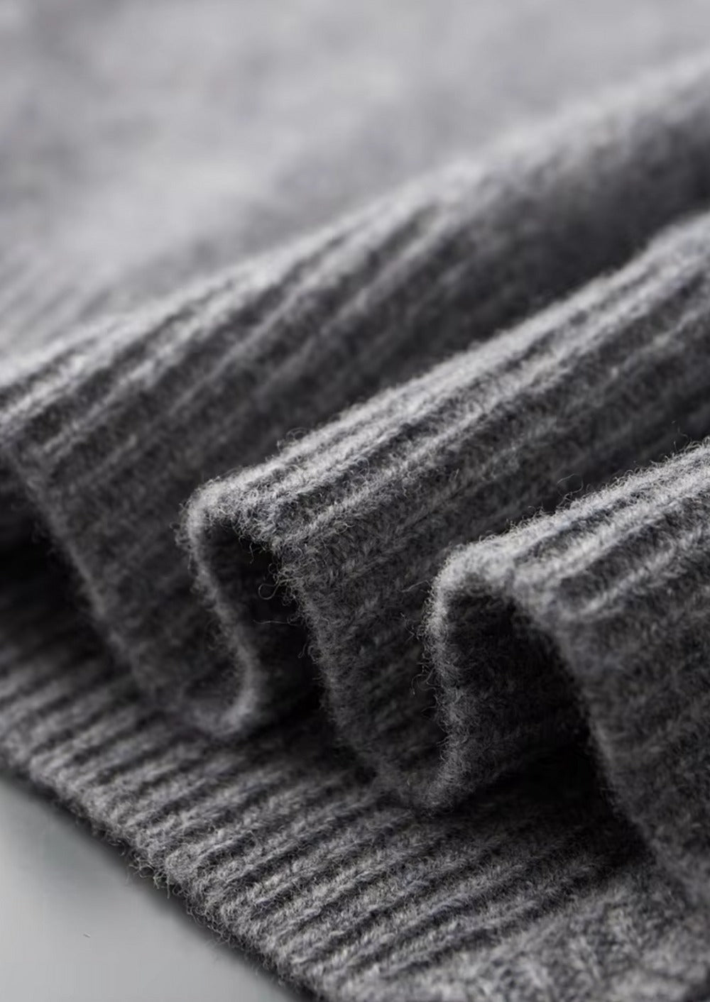 Bluza Dzianinowa Męska na Zamek – Kardigan z Kontrastowym Kołnierzem