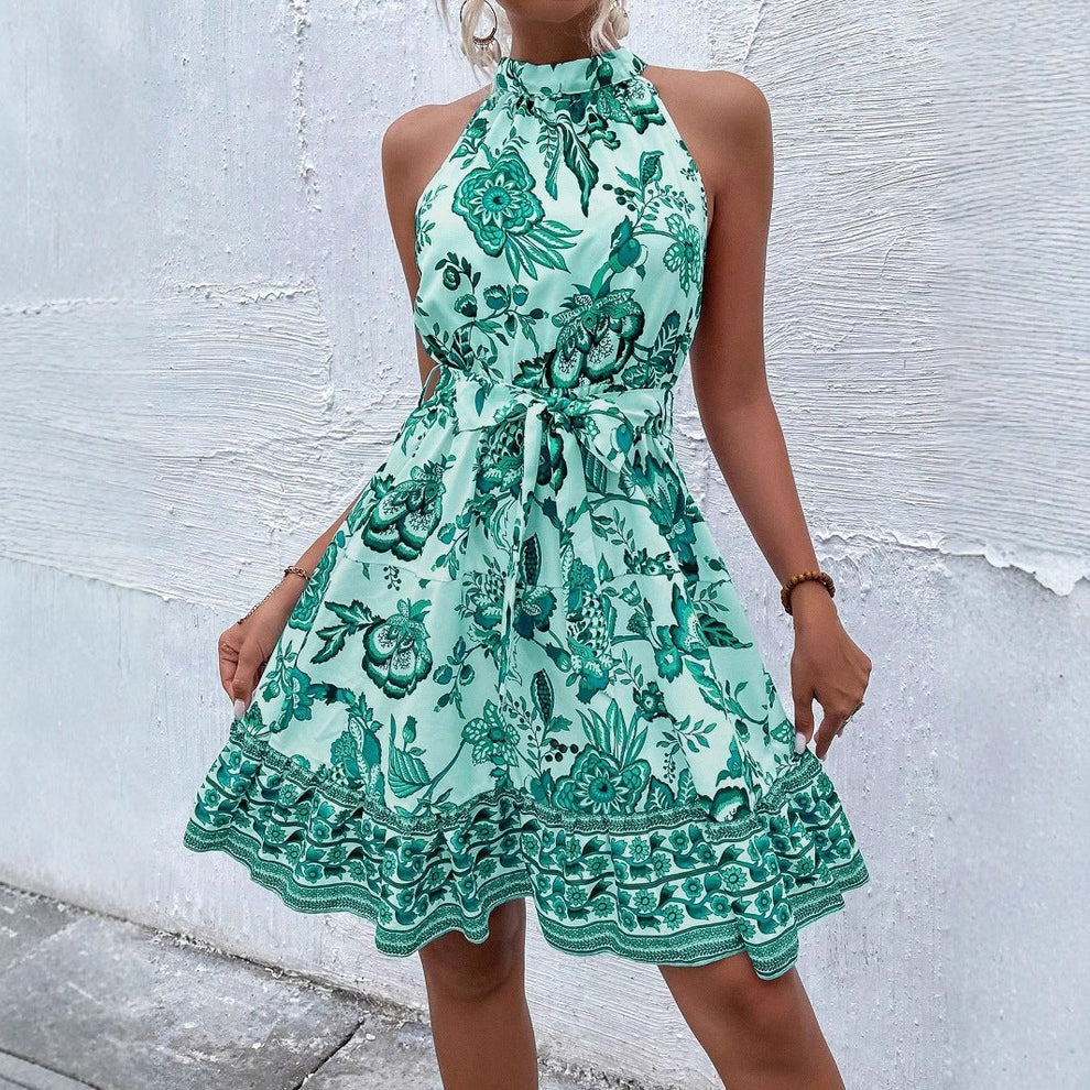 Sukienka Mini z Dekoltem Halter i Paskiem - Letnia Sukienka w Kwiaty