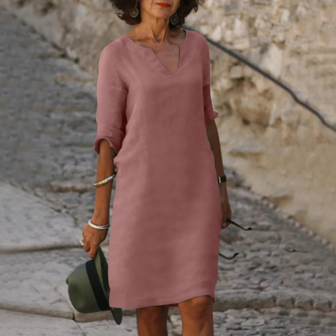 Damska Sukienka z Dekoltem V - Sukienka z Rękawem 3/4