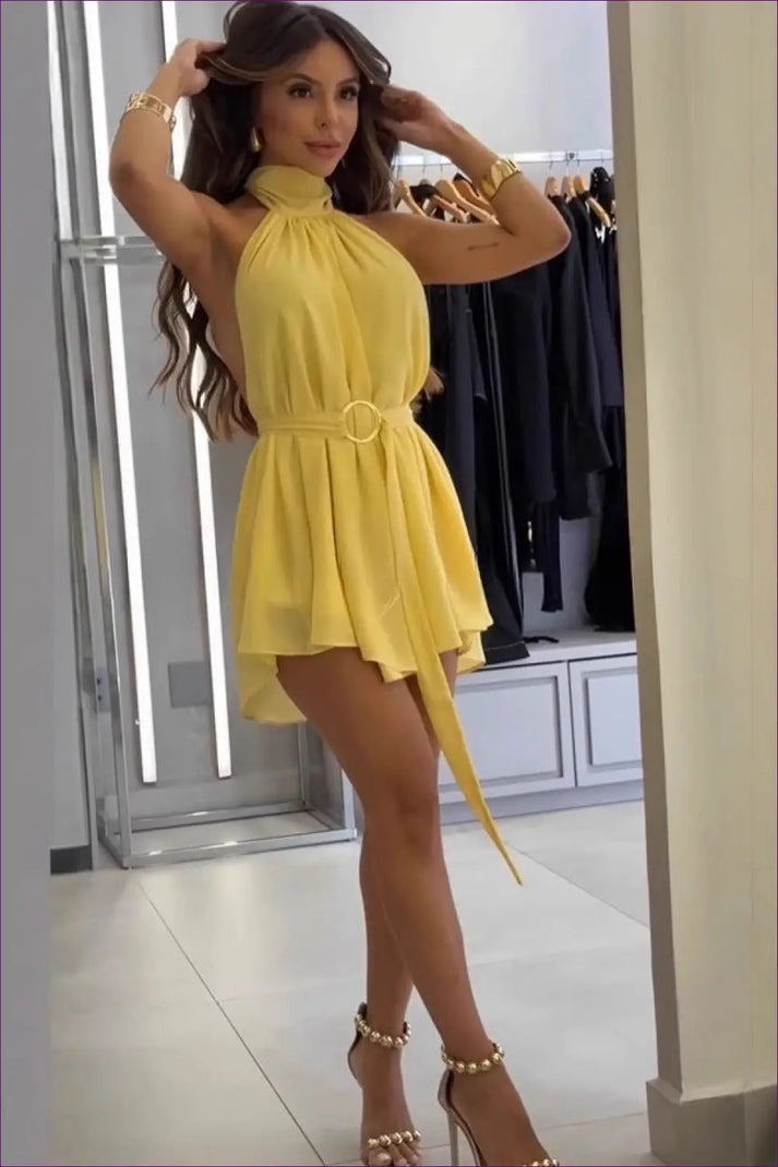 Letnia Sukienka Mini Halter z Paskiem – Damska Sukienka Linia A